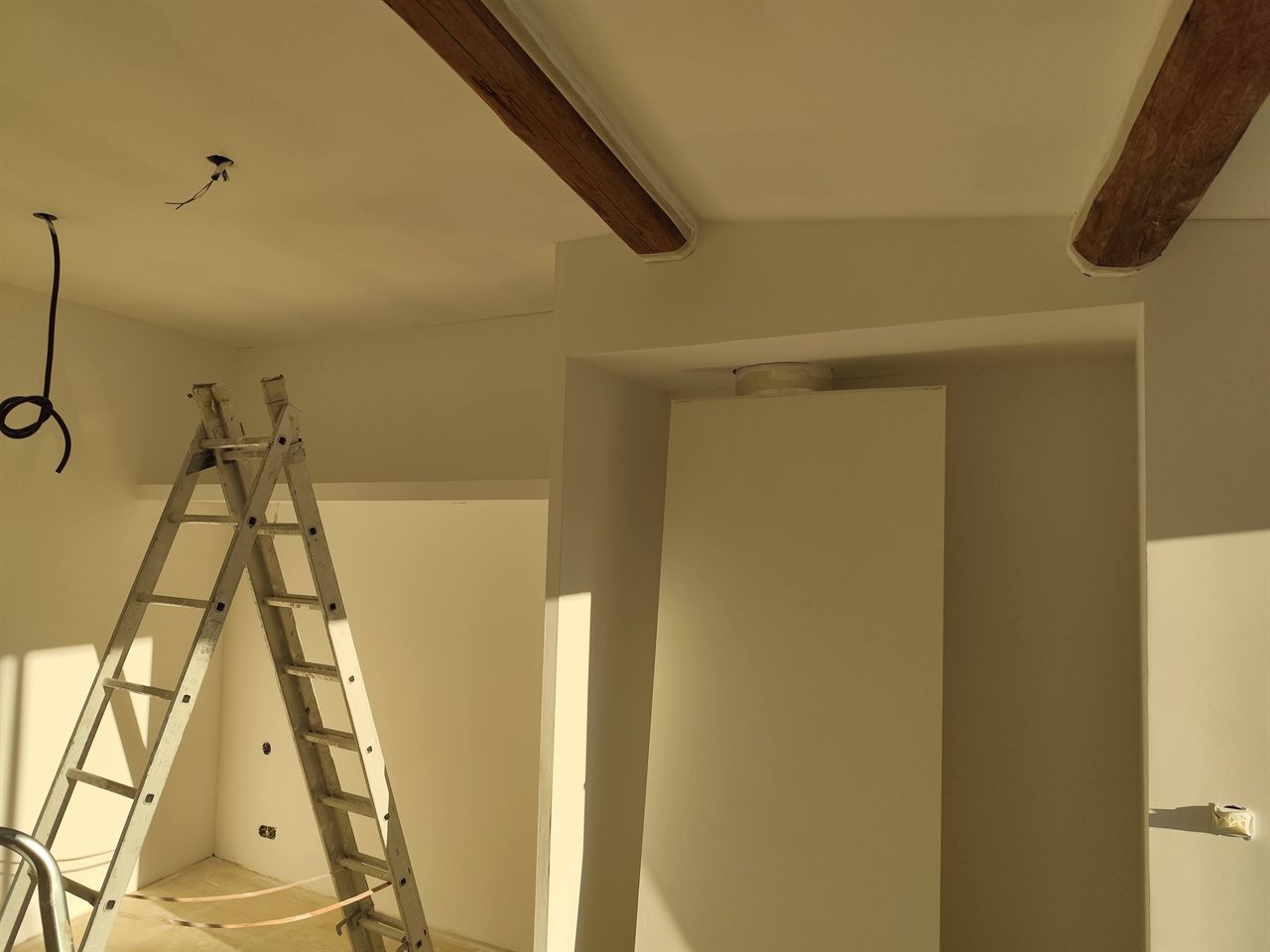 Chantier de rénovation placo et éclairage à Pérols — photo 2 sur 11
